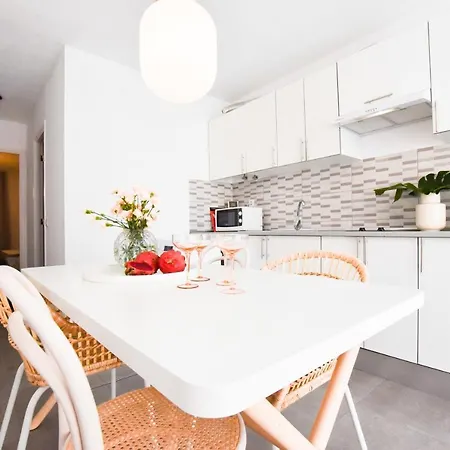 Fuerte Holiday In Style Apartment